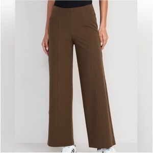 OLD NAVY BRAND Stretch Brown Wide Leg Tailored Pants 2 Short NWOT